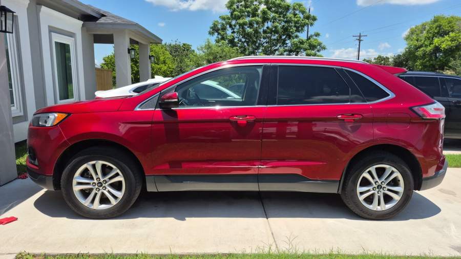 2019 Ford Edge