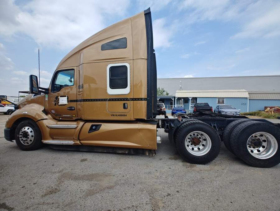 2022 Kenworth T680