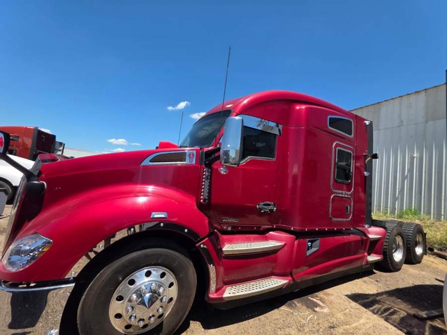 2020 Kenworth T680