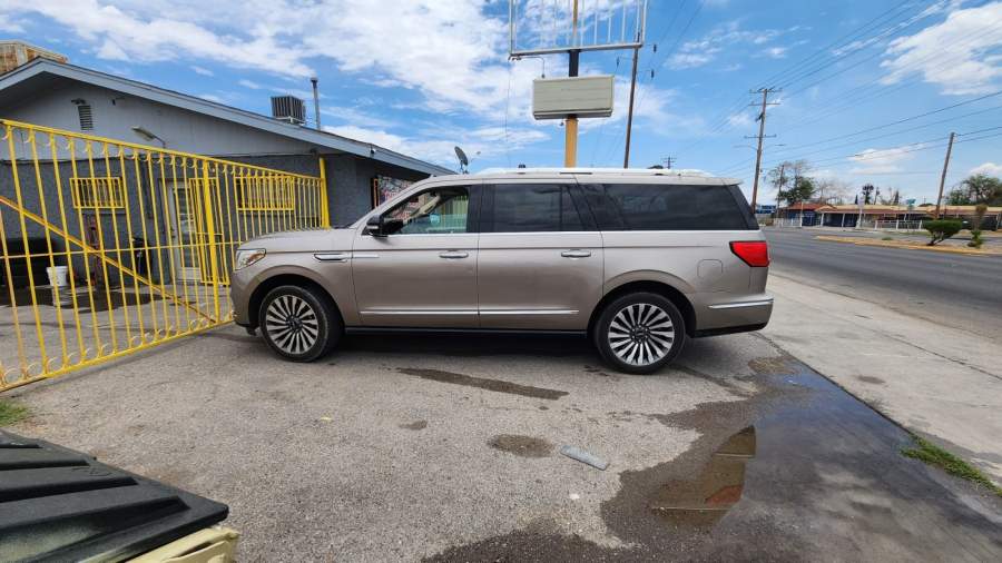 2019 Lincoln Navigator L