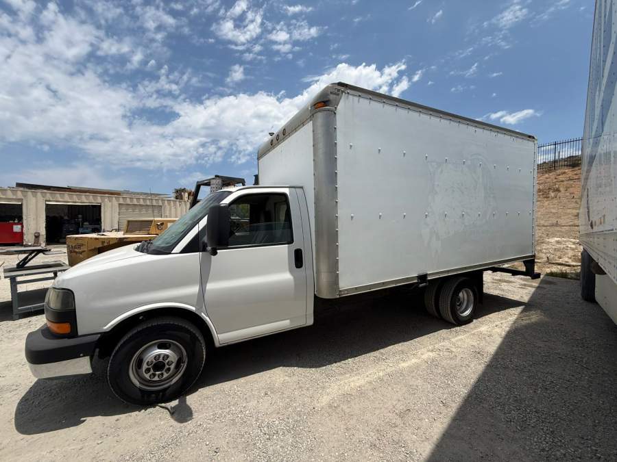 2007 GMC Savana G3500