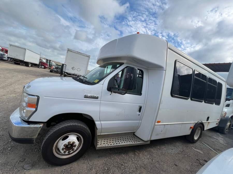 2019 Ford E-450 super duty