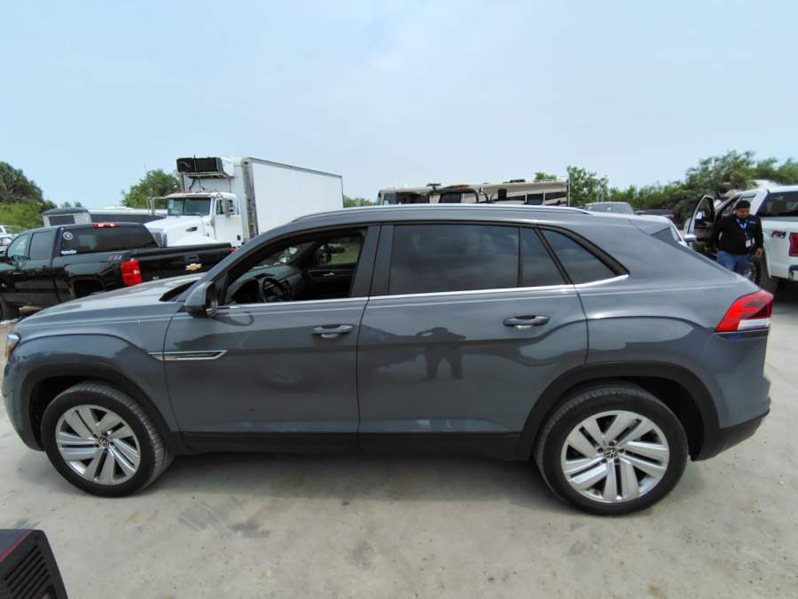 2020 Volkswagen Atlas Cross Sport SE