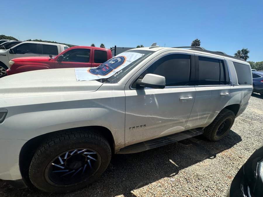 2015 Chevrolet Tahoe LS