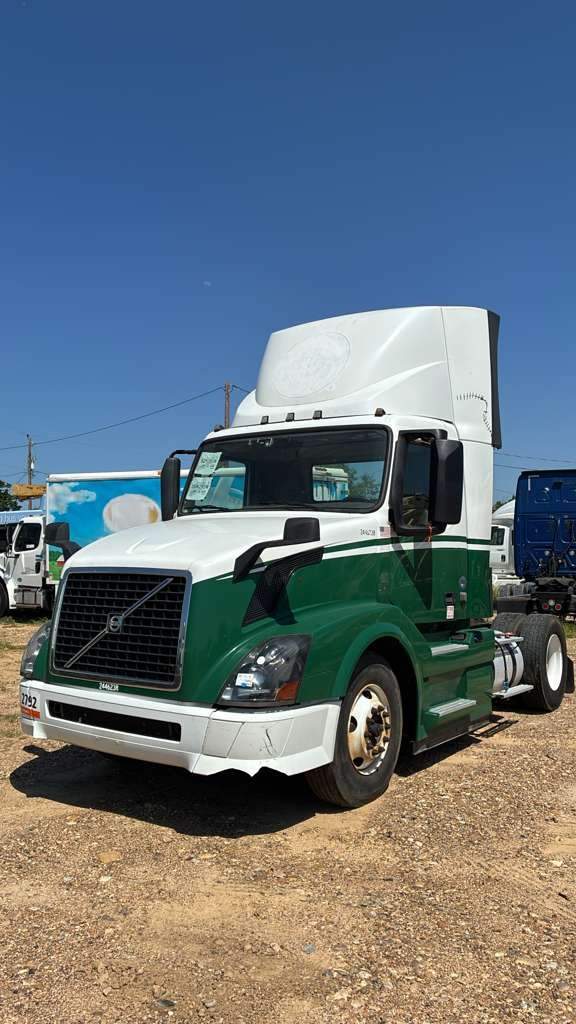 2016 Volvo Truck VNL