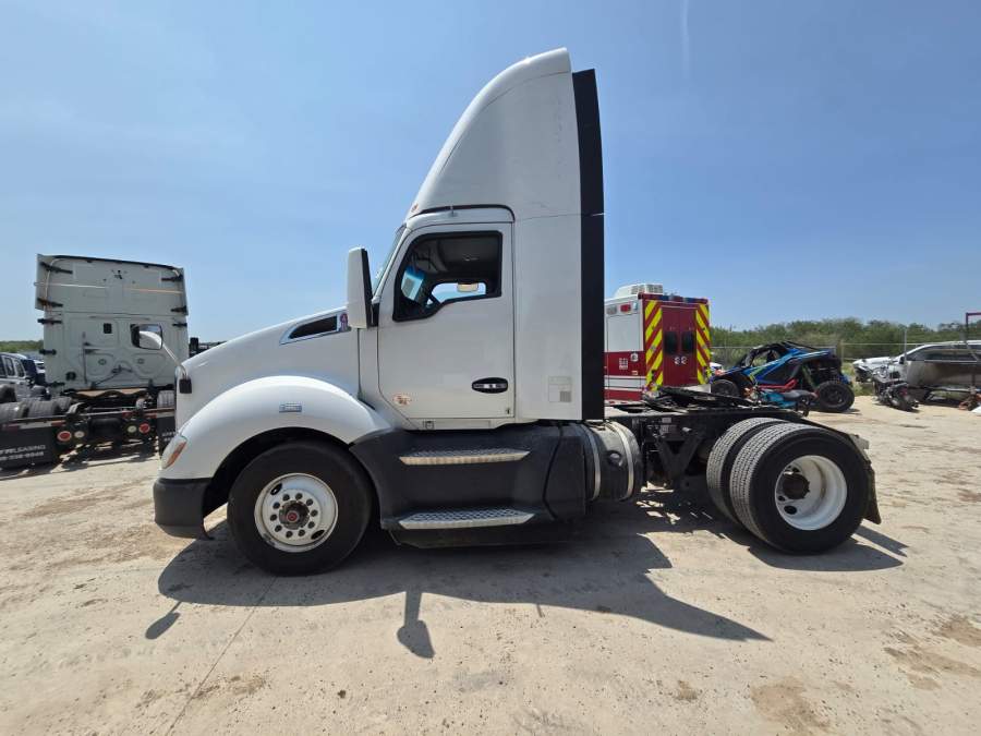 2021 Kenworth T680