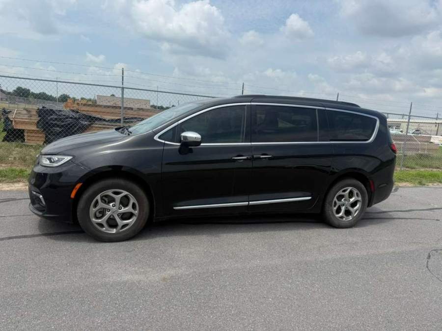 2022 Chrysler Pacifica