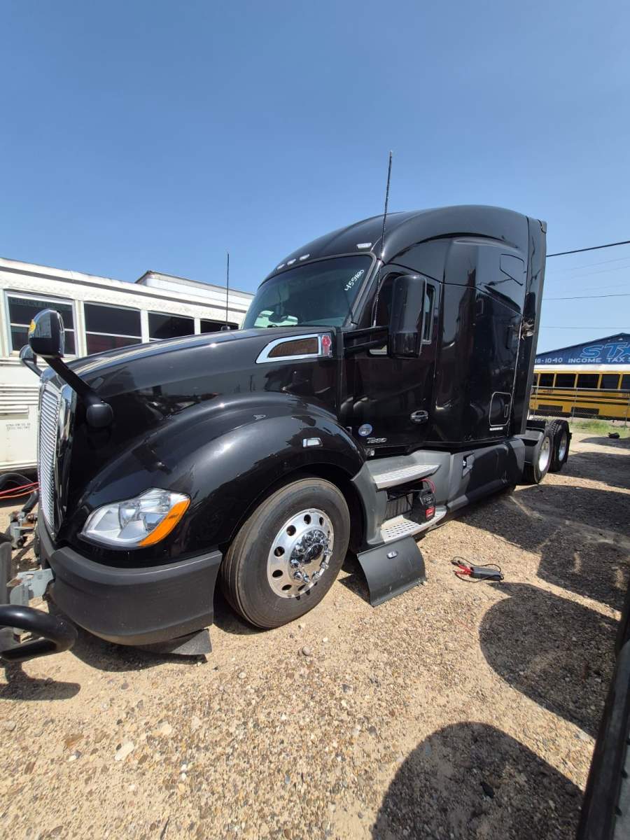 2021 Kenworth T680