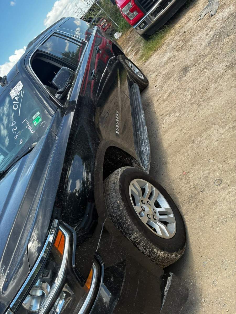 2019 Chevrolet Suburban LT
