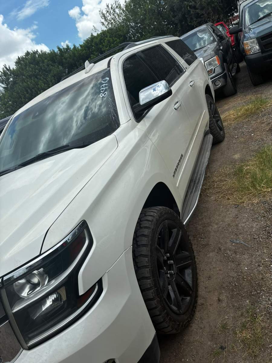2015 Chevrolet Suburban LTZ