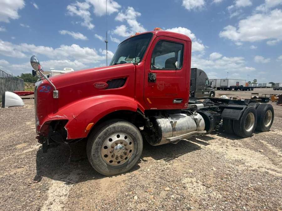 2016 Peterbilt 579