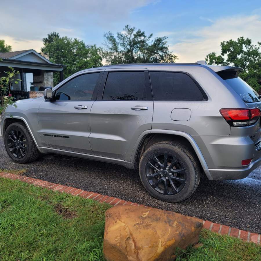 2020 Jeep Grand Cherokee
