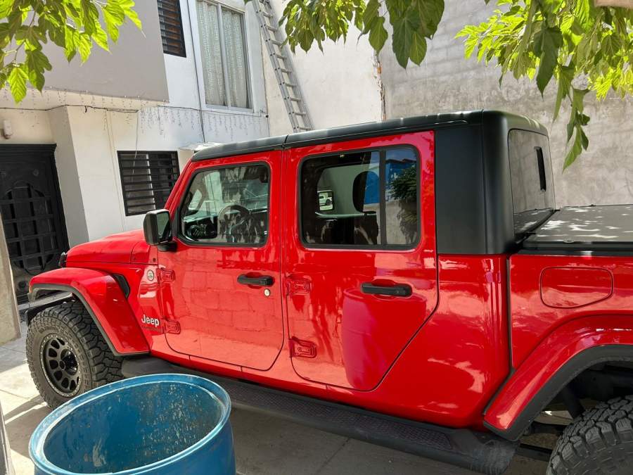 2020 Jeep Gladiator
