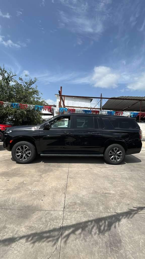 2023 Chevrolet Suburban Z71