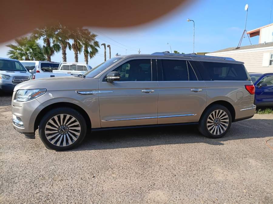 2019 Lincoln Navigator L