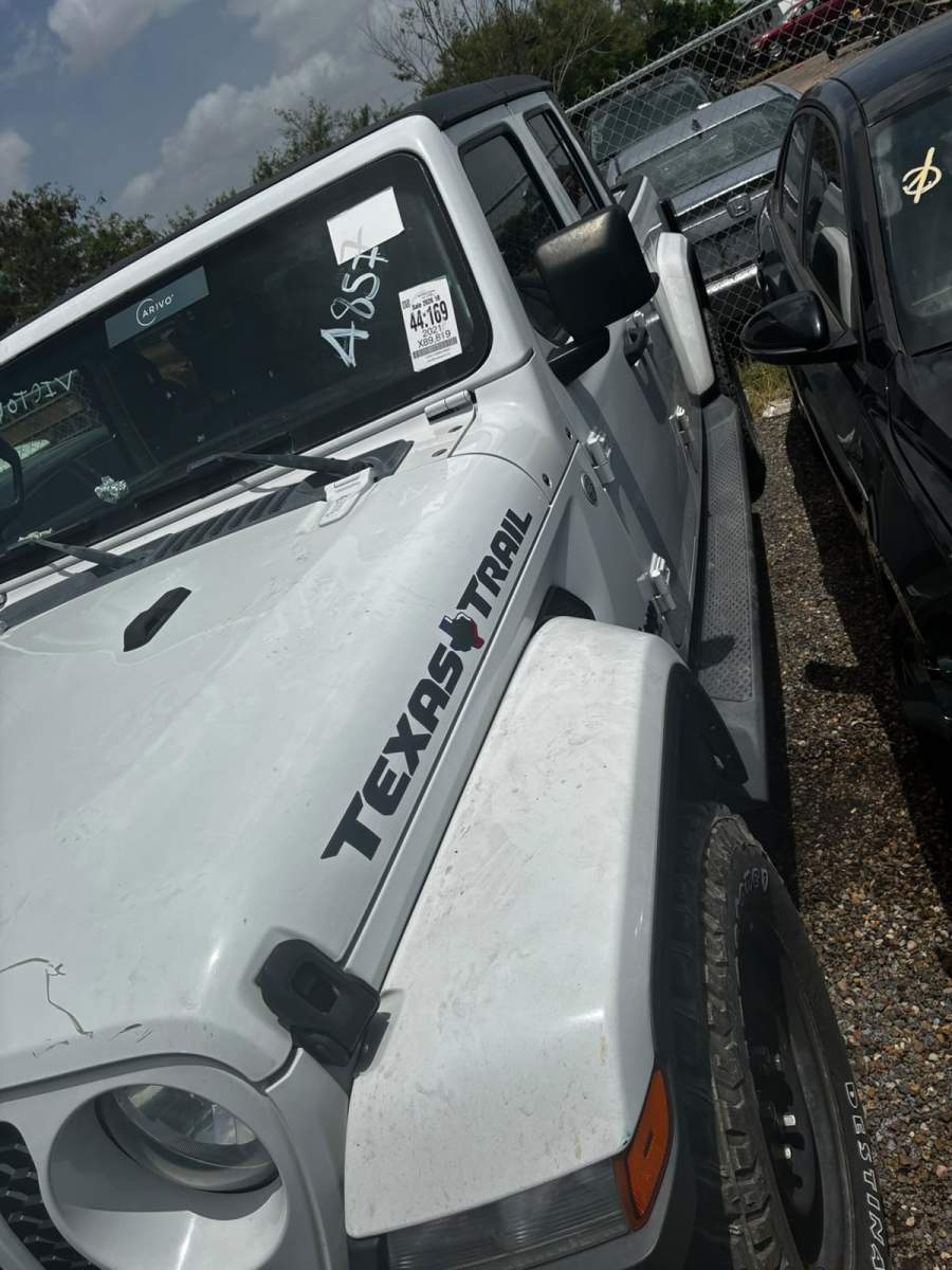 2021 Jeep Gladiator