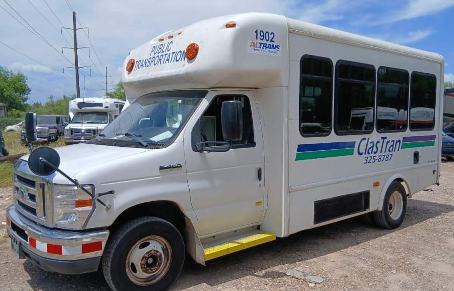 2019 Ford E-450