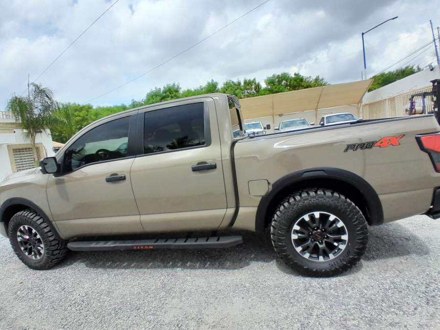 2021 Nissan Titan