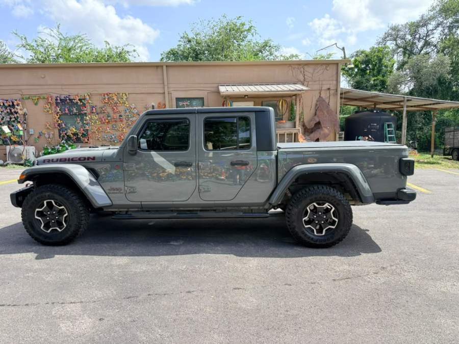2021 Jeep Gladiator