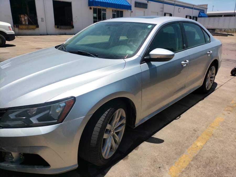 2019 Volkswagen Passat Wolfsburg