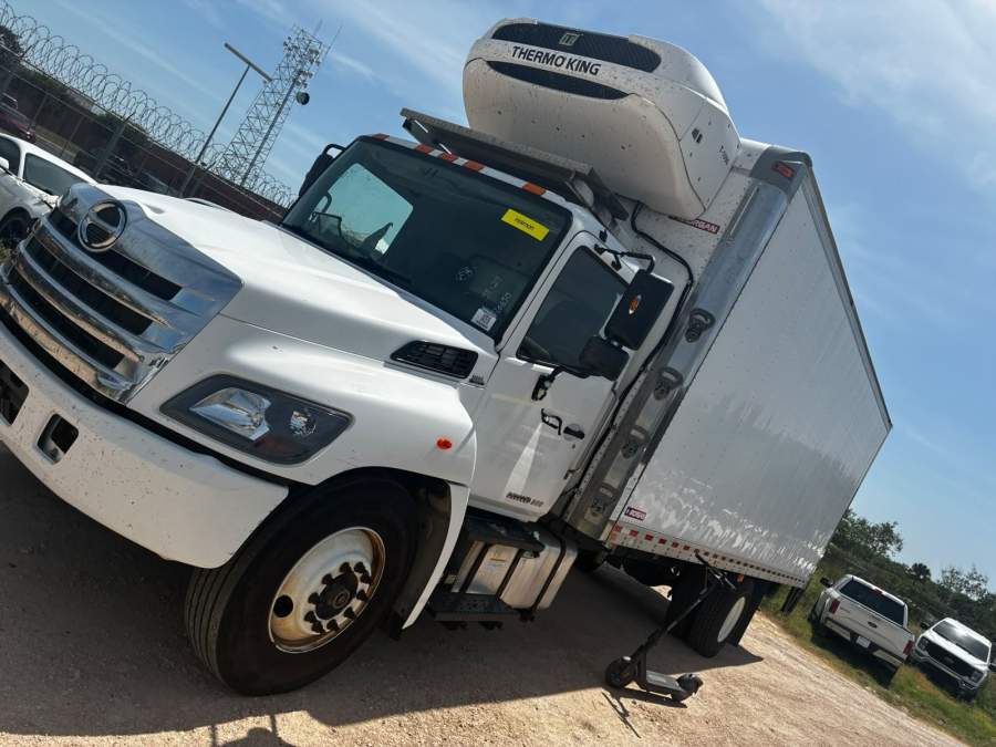 2020 Hino 258 / 268
