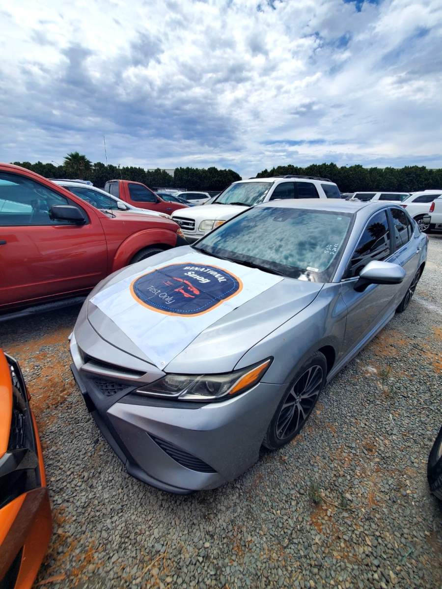 2019 Toyota Camry L / LE / SE / XLE