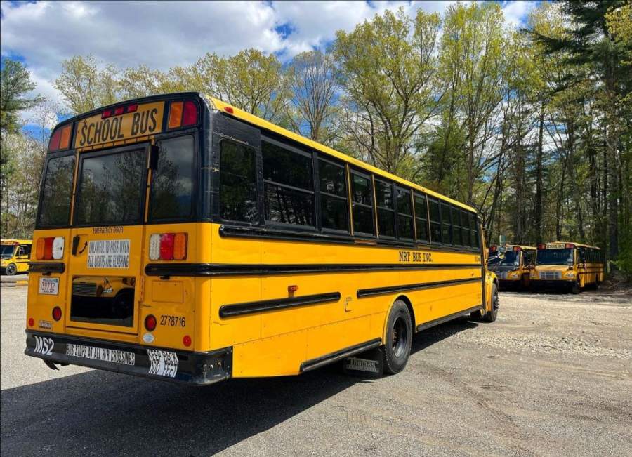 2016 Freightliner B2 BUS CHASSIS