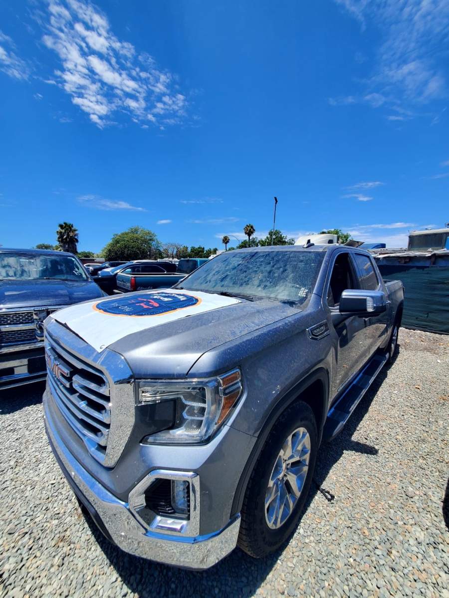 2019 GMC Sierra 1500 SLT