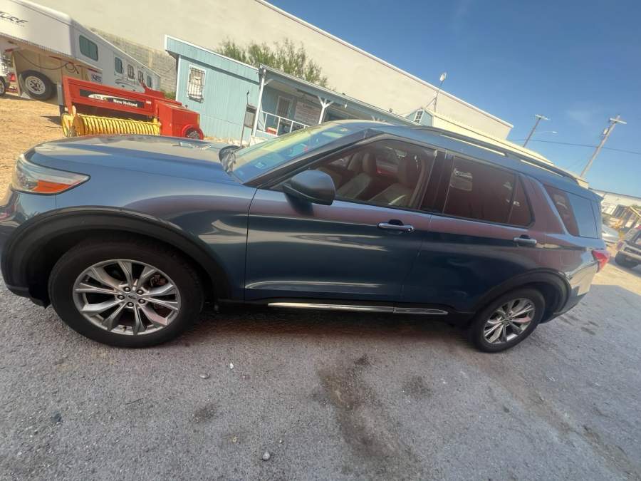 2020 Ford Explorer