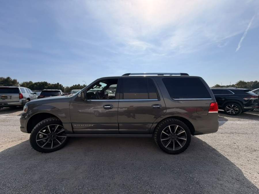 2016 Lincoln Navigator