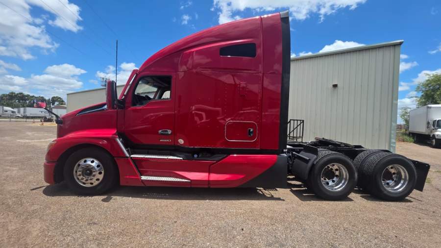 2022 Kenworth T680