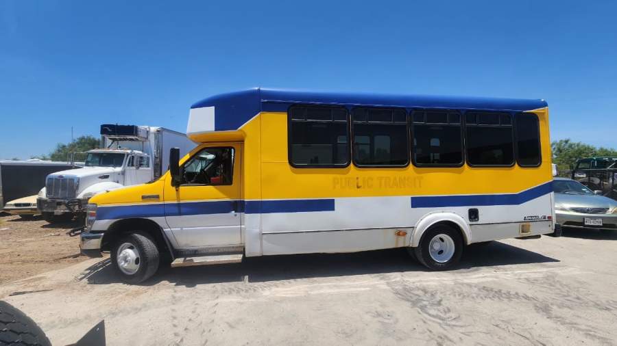 2017 Ford E-450 super duty