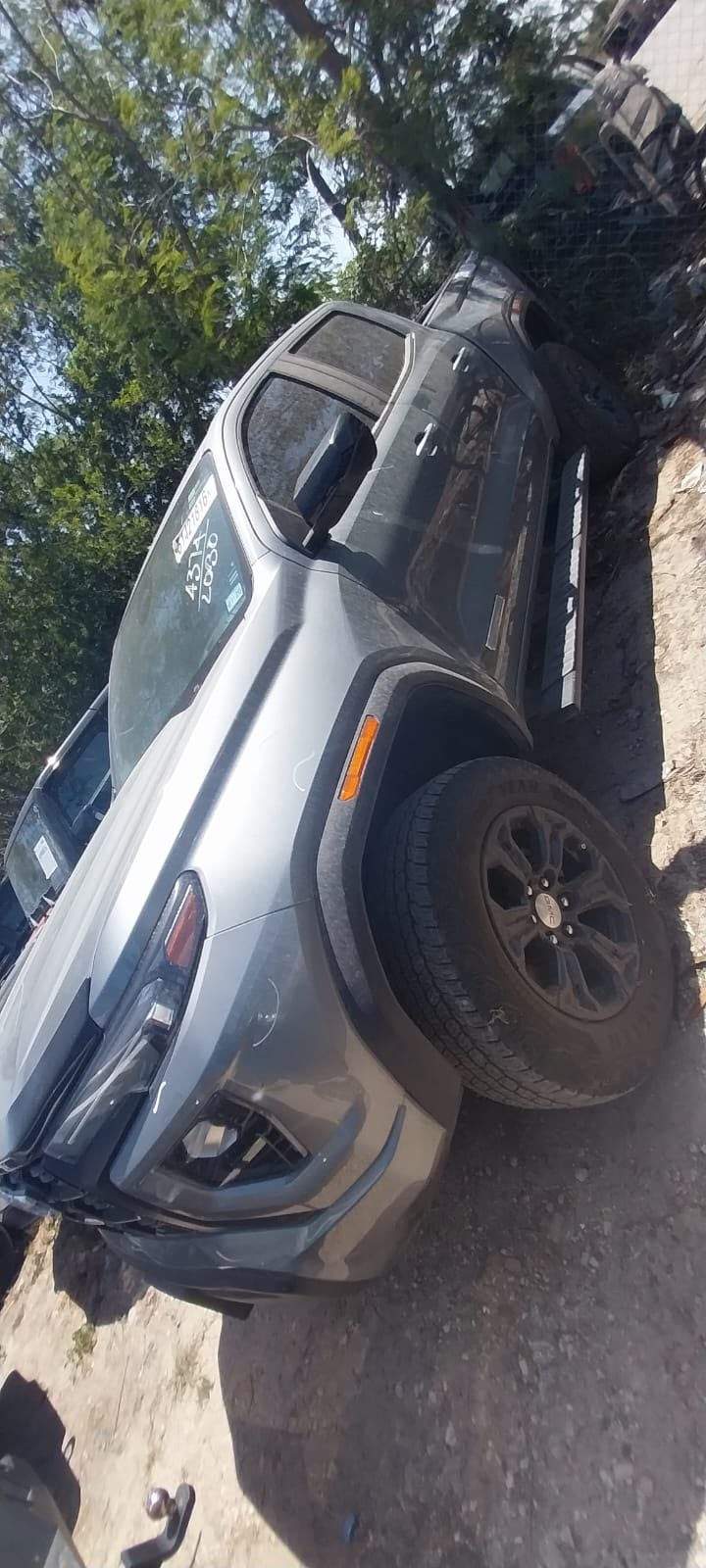 2023 GMC Canyon