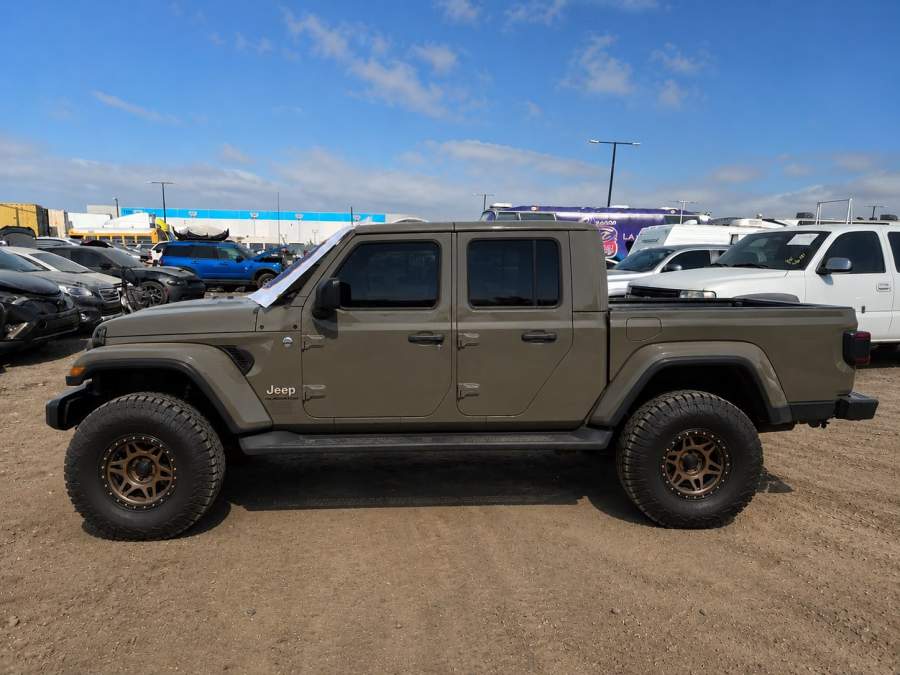 2020 Jeep Gladiator Overland