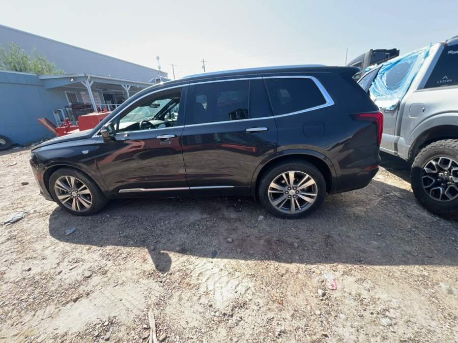 2020 Cadillac XT6