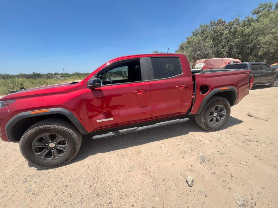 2023 GMC Canyon