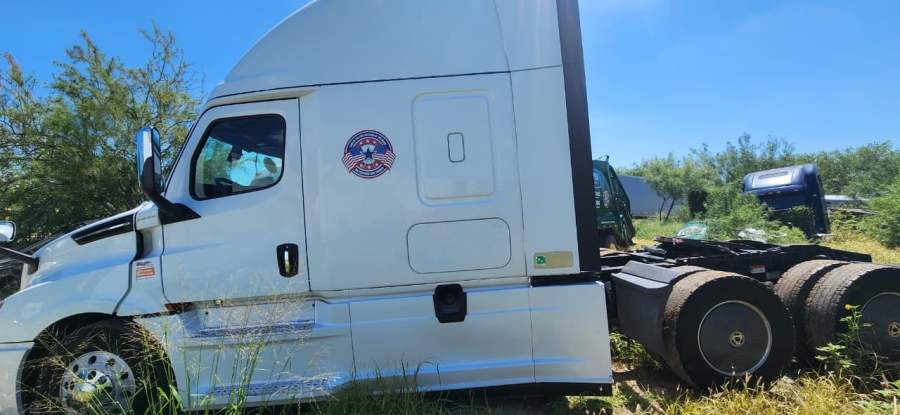 2020 Freightliner CASCADIA