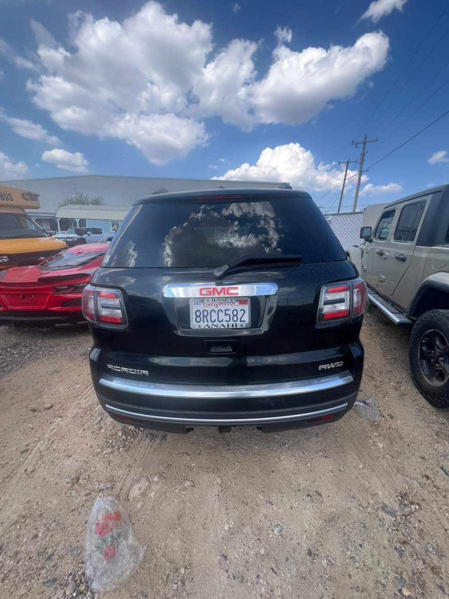 2016 GMC Acadia