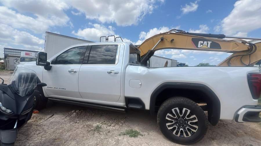2024 GMC Sierra HD