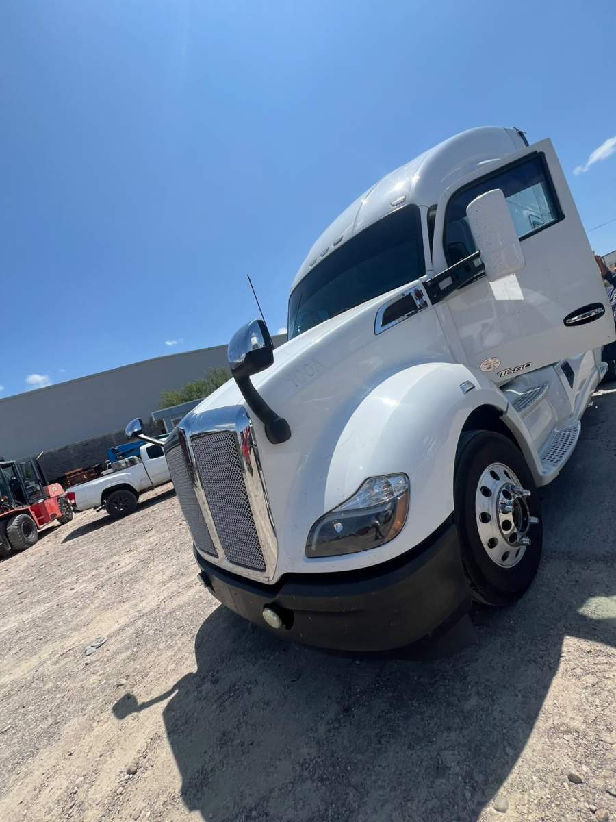 2020 Kenworth T680