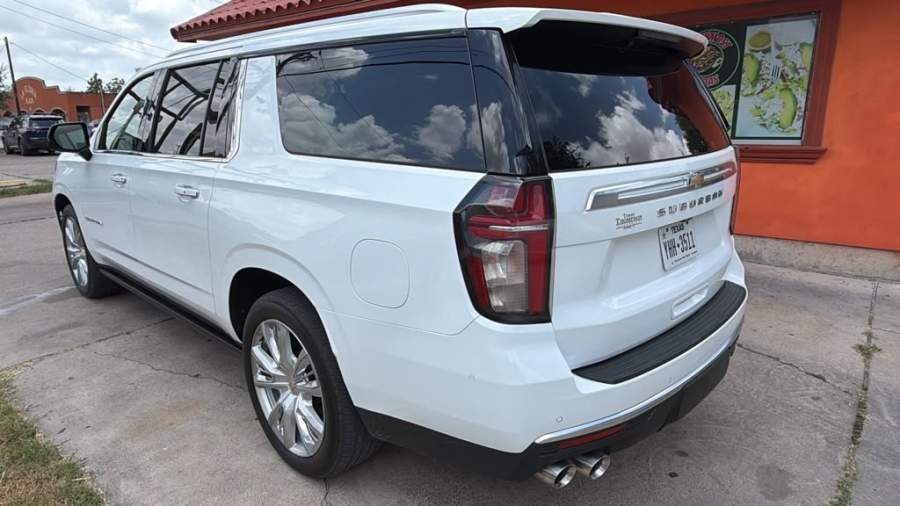 2021 Chevrolet Suburban High Country