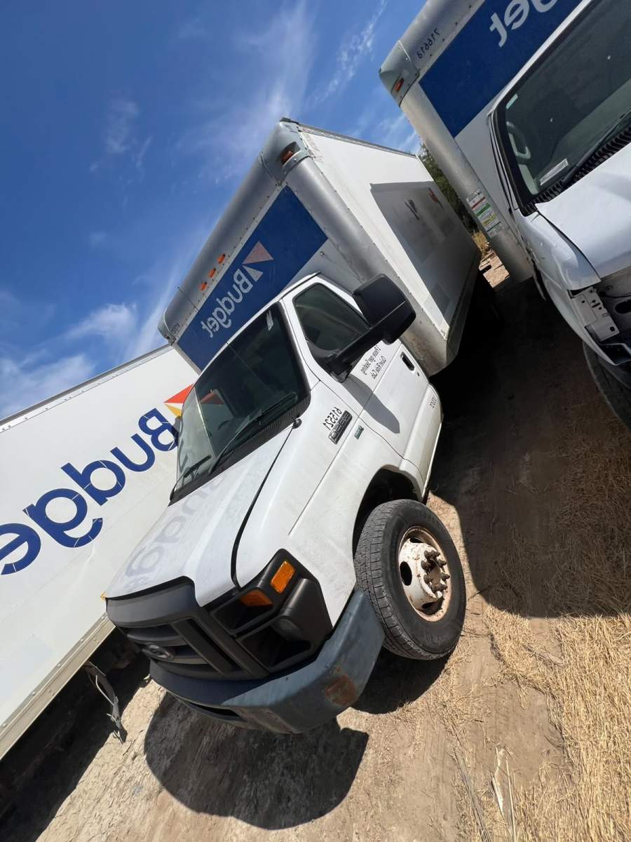 2016 Ford E-350