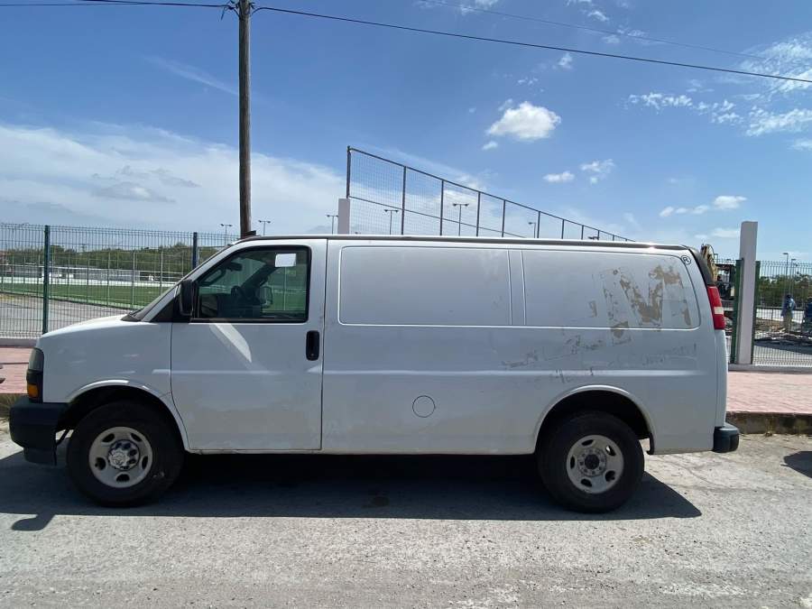 2019 Chevrolet Express 2500