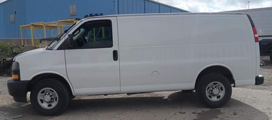 2021 Chevrolet Express 2500