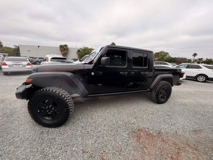 2021 Jeep Gladiator Sport