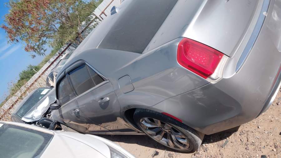 2016 Chrysler 300