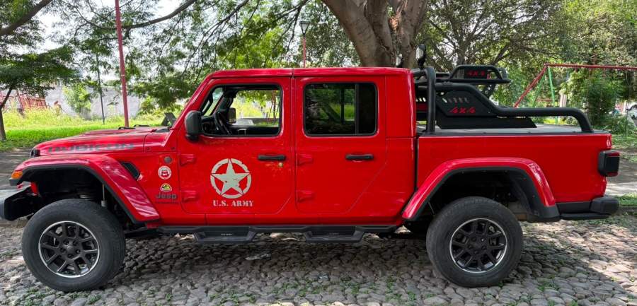 2021 Jeep Gladiator