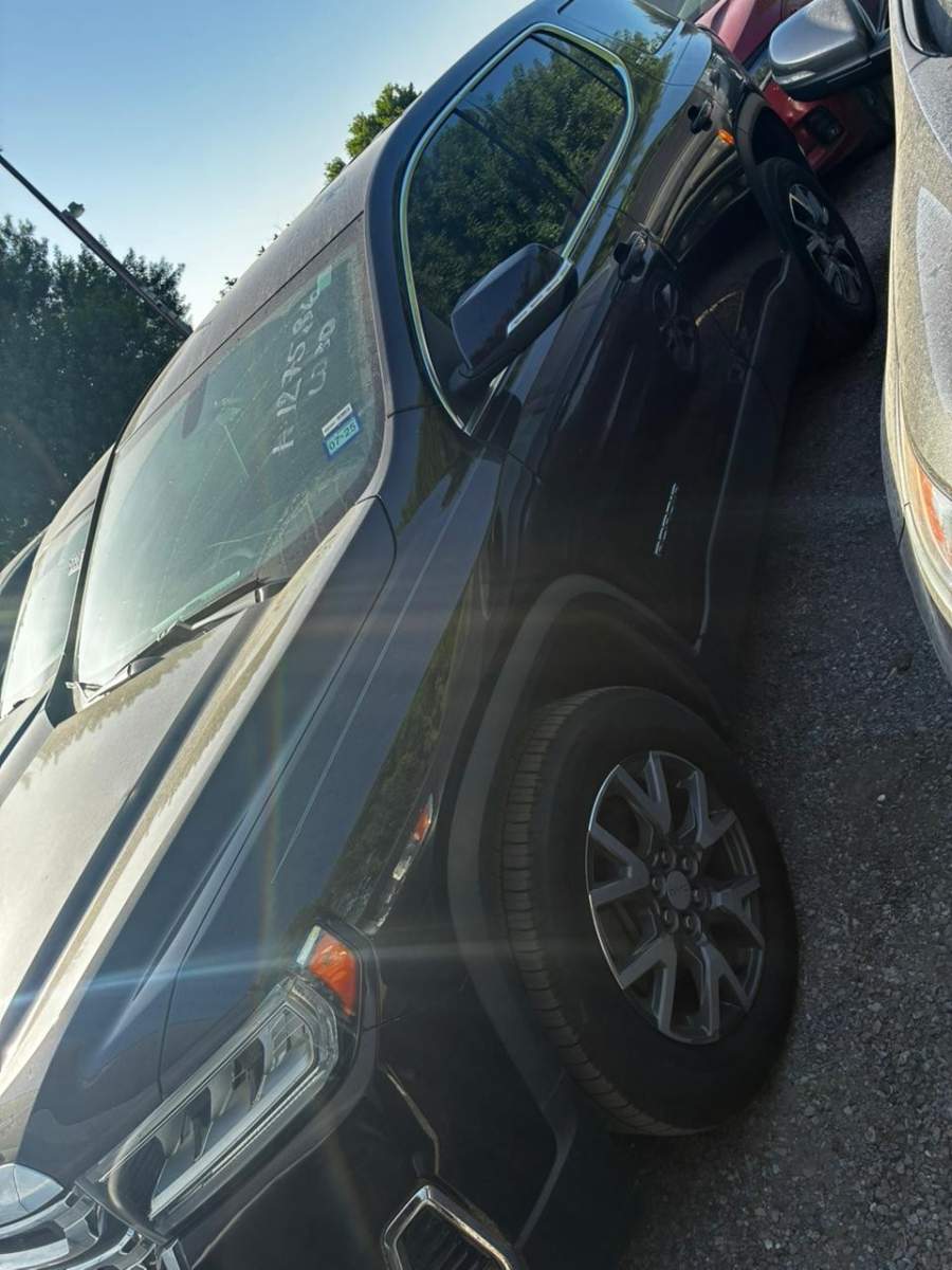 2020 GMC Acadia