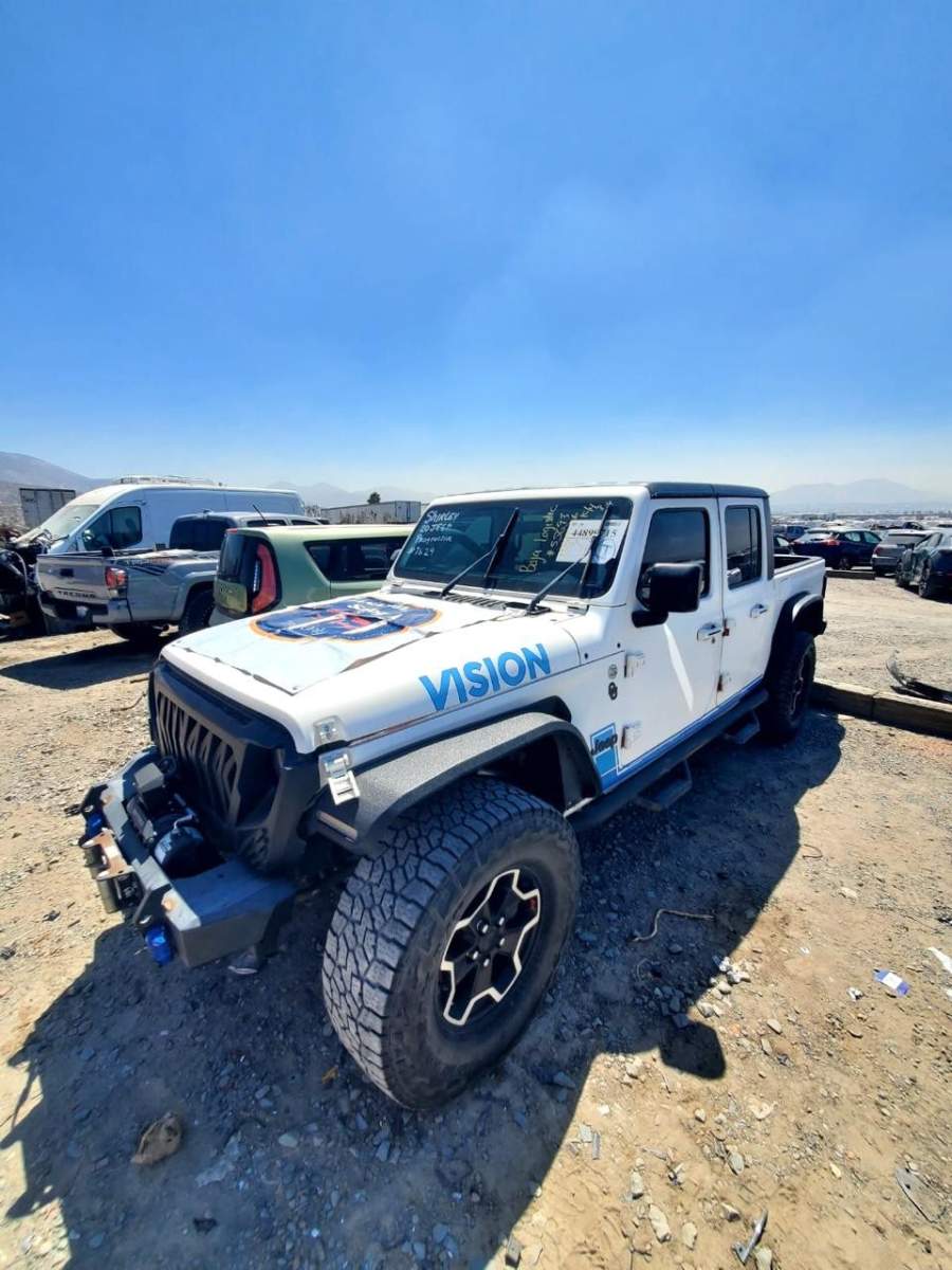 2020 Jeep GLADIATOR SPORT / SPORT ALTITUDE / SPORT S