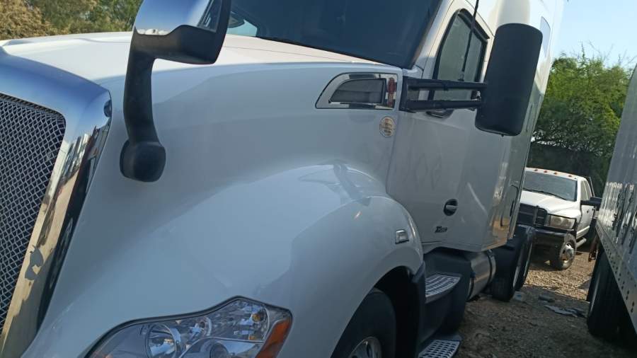 2022 Kenworth T680